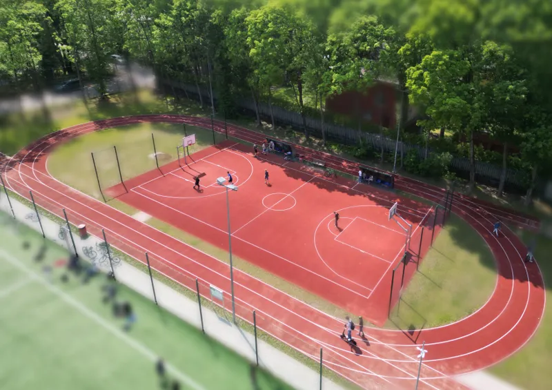 Boisko wielofunkcyjne poliuretanowe