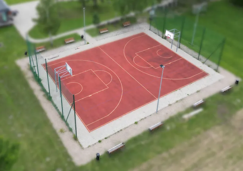 Boisko wielofunkcyjne poliuretanowe