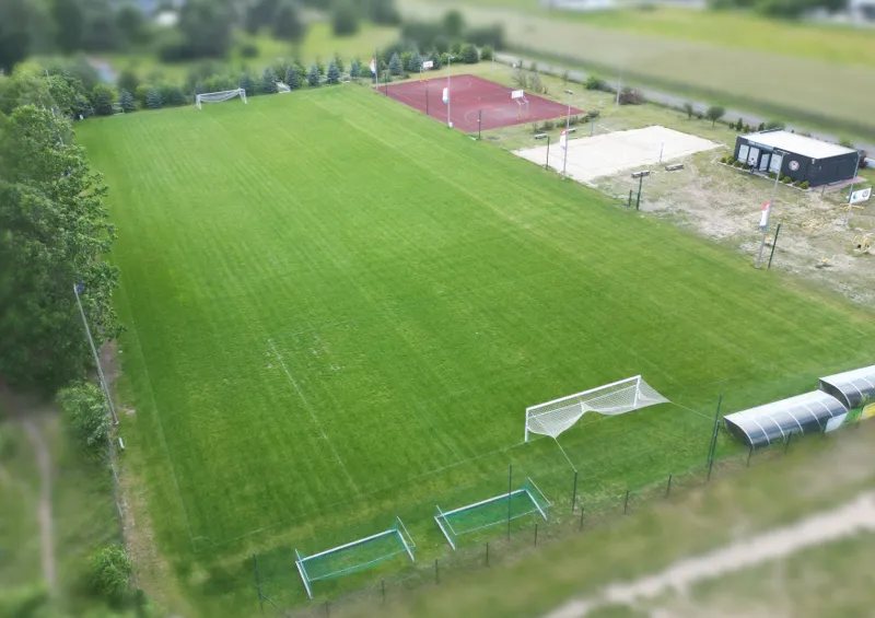 Boisko pełnowymiarowe naturalne